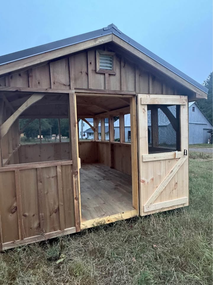10 x 16’ Screened in Gazebo