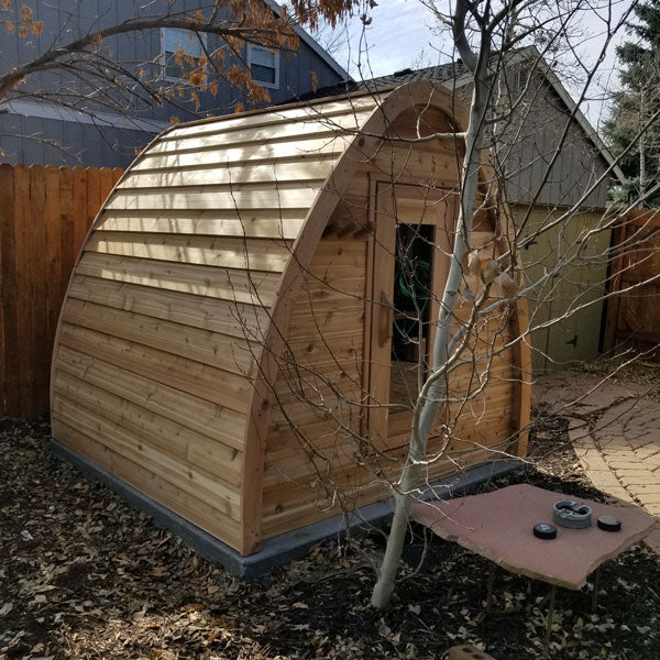 7x7 (214x214cm) MiniPOD Sauna -Knotty Cedar