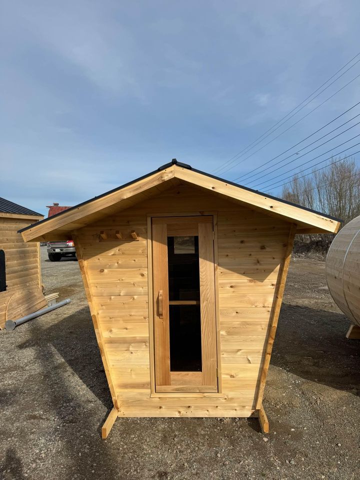 Birdhouse Sauna