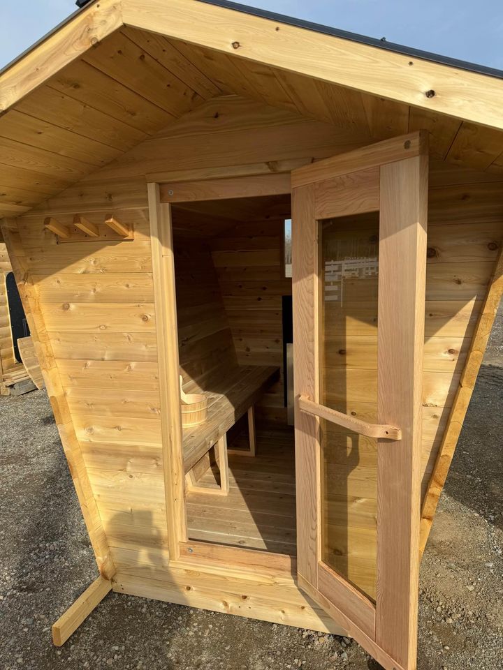 Birdhouse Sauna